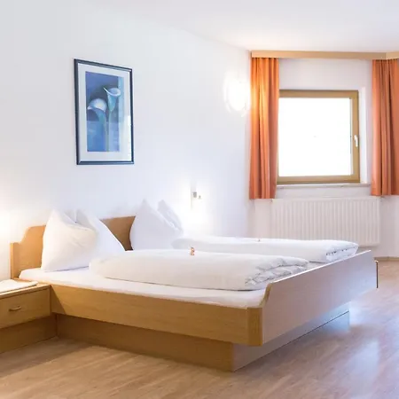 Kratzerwirt Aparthotel 3*